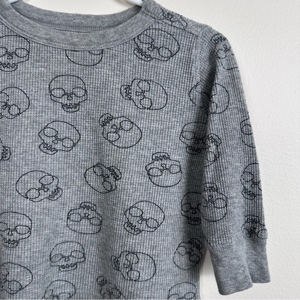 SOLD - Old Navy Grey Waffle Long Sleeve Top - Picture 2 of 7